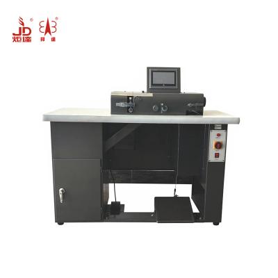 China Leather Computerized Round Knife Shoes Bag PU Leather Rubber Edge Dodging Machine for sale