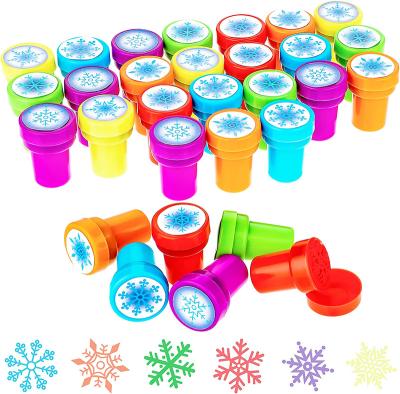 China Desktop 36 Pieces Winter Snowflake Stamps Plastic Colorful Stamps Assorted Snowflake Punchers For Card Making Christmas Party Favors for sale