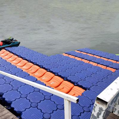 China Easy Installation PE Modular Dock Floating Pontoon For Jet Ski Docks for sale