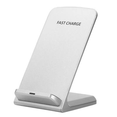 China Mobile Phone Fast Charger For Phone SE2 X XS Max XR 11 8 Watch Pro Mobile Phone Wireless Charger Lamp for sale