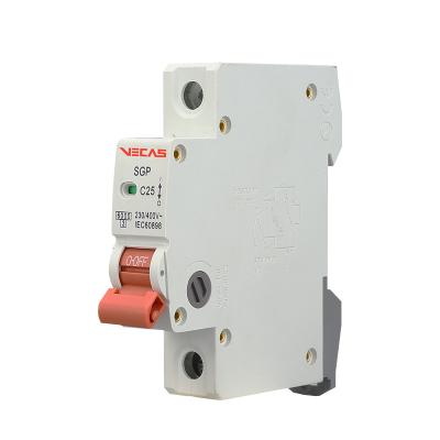 China VECAS SGP Series 1P 16A 25A 32A MCB circuit breaker Red handle Amp Miniature circuit breaker en venta