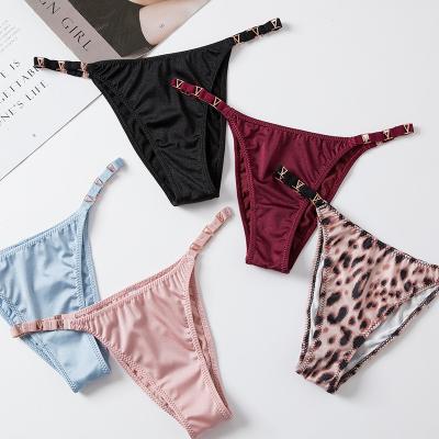 China 2022 New Fashion Thong Women's Breathable Low-waisted Lace Panties Sexy Thongs for sale