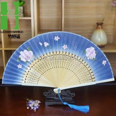 China Hot Selling Japan Chinese Personalized Hand Fan Wooden Wedding for sale