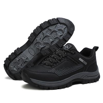 China Durable Waterproof Non-Slip Breathable Field Sports Men's Outdoor Hiking Shoes for sale