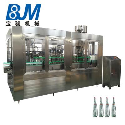 China Máquina de empacotamento de produção alta da cerveja da velocidade, engarrafamento de vidro e máquina tampando à venda