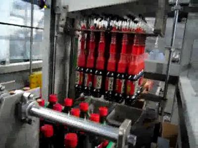 China Beverage Automatic Carton Packing Machine , 2L／2.5L Plastic Bottle Packaging Machine for sale