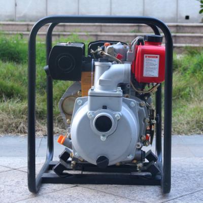 中国 10HP 強力な 4 は農業の潅漑の農場のためのディーゼル水ポンプをじりじり動かします 販売のため