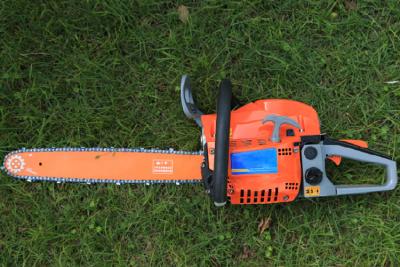 China Radiating Faster Gas Chainsaw  With Double Vent Muffler 7000rpm for sale