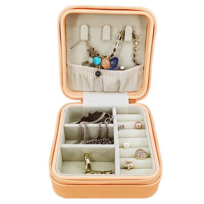 China Fashion& 2021 Portable New Trending Wholesale Custom LOGO Jewelry Container Jewelry Set Box Chinese Made From Factory for sale