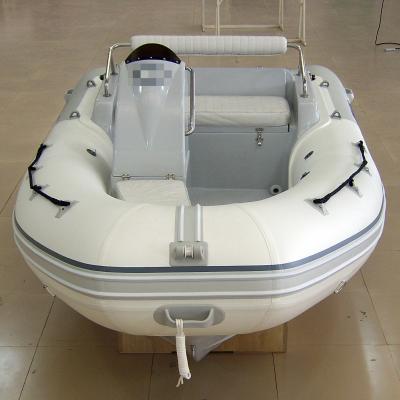 China Fiberglass RIB420C Luxury Rigid Inflatable Boat For Fishing for sale