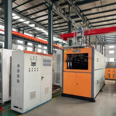 China Gebruikte volledig automatische voedselkwaliteit PP materiaal wegwerp plastic bekertjesmachine Plastic thermoforming machine Te koop