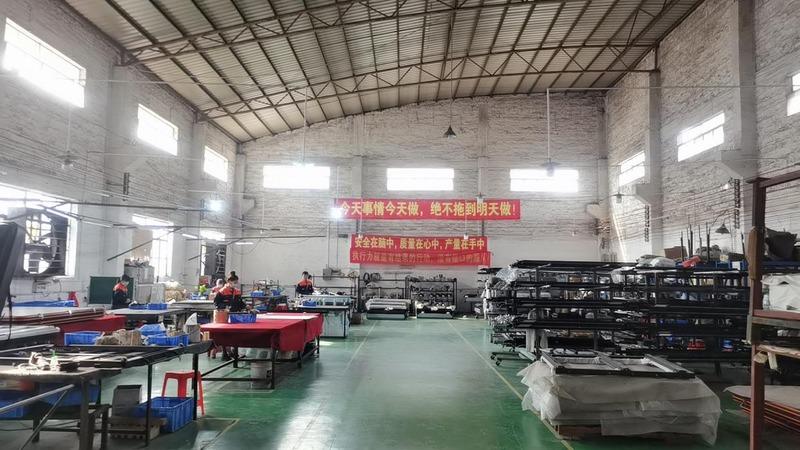 Verified China supplier - Guangdong Lichuangxinlong Metal Plastic Products Co., Ltd.