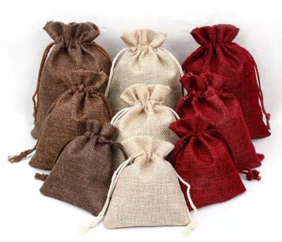 China Wholesale Natural Reclycled Hemp Drawstring Bags Burlap Gift Drawstring Pouch Jute Bags With String for sale