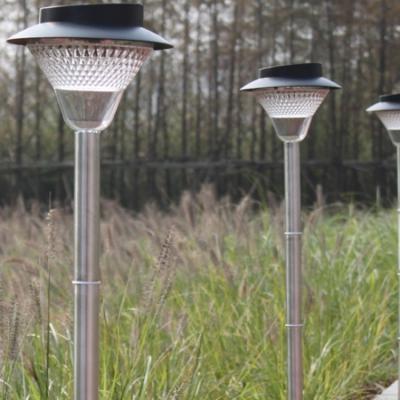 China Solar Garden 32 LED Garden Light Led Landscape Outdoor Super Bright Solar Lamp Lawn Street Light for sale