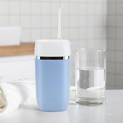 China Tragbarer drahtloser wieder aufladbarer Antigleiter Mini Water Flosser Types C zu verkaufen