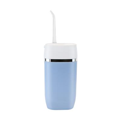 China OEM DC 5V Mini Portable Water Flosser, chorro de agua dental portátil recargable en venta