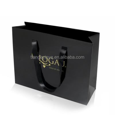 China Recyclable paper bag/shop kraft paper bag /high-end shopping bags in China for sale