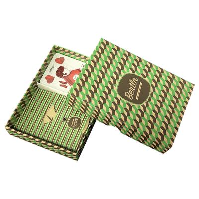 China Entertaiment Playing Cards Customized Printing Flash Playing Card Games Custom Made With Gift Box for sale