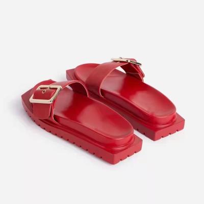 China Fashion Trend Beach Sandals Shape Thick Bottom Casual Buckle Chic Newcomer Outdoor Slides Sandals Slippers Plus Size Women's Shoes for sale