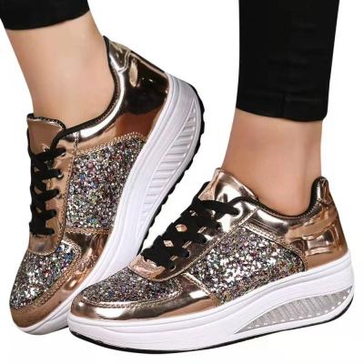 China 2022 fashion trend lightweight shoes for woman new champagne thick soled sneakers for sale