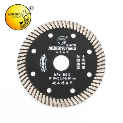 China Circular Corrugated Material Cutting Diamond Fast Saw Blade Cutting Black Dry Cutting Sheet for sale