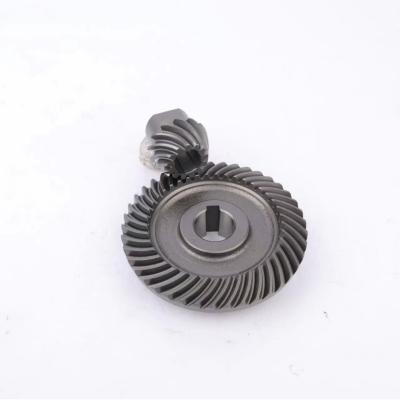 China Spirale Bevel Gear mit spiralen Zähnen für Hochleistungsreduktoren zu verkaufen