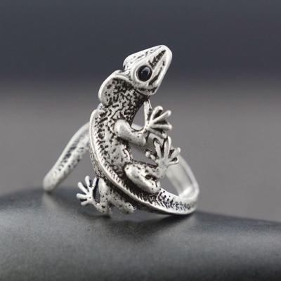 China Men's Punk Lizard High Quality Rings Antique Gold Rose Gold Alloy Adjustable Vintage Open Ring Jewelry for sale