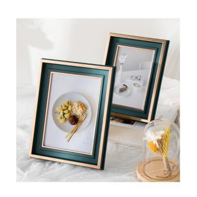 China Solid Wood Wooden Photo Frame For Engraving Simple Creative Wooden Photo Frame for sale