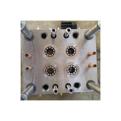 China Manufacturers Wholesale WHITE Quality Small IRON Industrial Parts Mold Plastic Injection Molding for sale