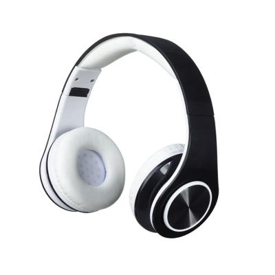 China Headband Wired Over-Ear Headphones With Built In Mic And Controls Lightweight Foldable Portable Headsets for sale