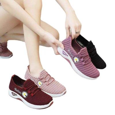 China Damping Suitable Women's Quality Fashion Sneakers Fashion Mouth Light Casual Shoes Price Guaranteed for sale