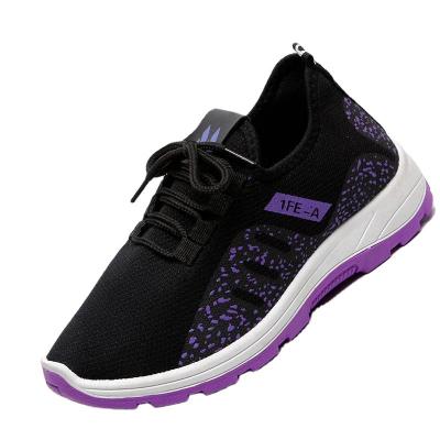 China Anti-slippery made in China women's spring shoes and autumn 2022 new women's shoes mesh running shoes for sale