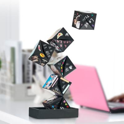 China DIY Materials Party Explosion Surprise Recycled Paper Bounce Cubes Creative Photo Album Gift Bounce Box for sale