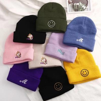 China NEW COMMON Wholesale Unisex Custom Logo Fashion Design Beanies Embroidery Beanie Winter Hats Knitted Warm for sale