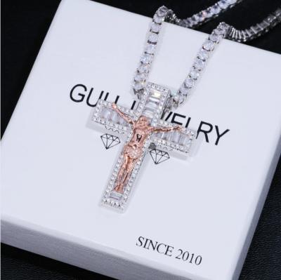 China New vvs Gold Plated Fashion Design Fashion High Polished Diamond Ice Crucifix Pendants for sale