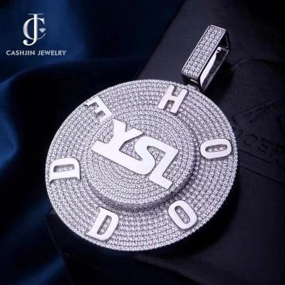 China 2022 New Trend VVS Custom Made Luxury Moissanite Diamond Turntable Hip Hop Pendant for sale