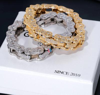 China CLASSIC Manufacturers Hot Selling 18K Gold Inlaid Moissanite Personality Trend Bracelet for sale