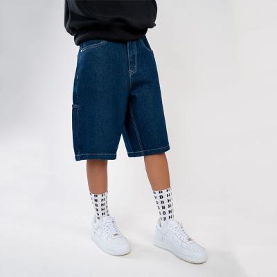 China Custom Washed Anti-Wrinkle Knee Length Vintage Streetwear Hip Hop Denim Shorts Mens for sale