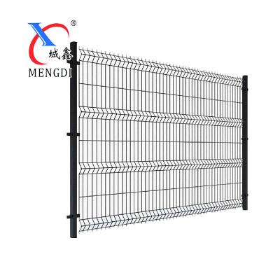 China Easily Assembled 1/2-inch welded wire mesh fence/6ft wire mesh fence/8x8 fence panels for sale