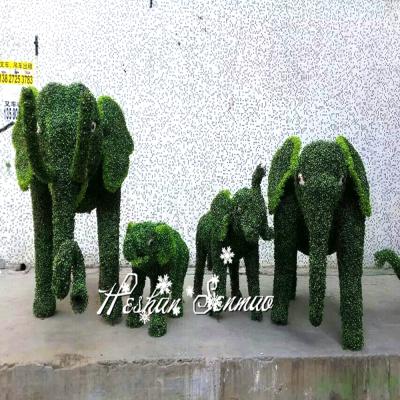 China Green Wire Boxwood Decoration Garden Topiary Frames Eco-friendly Artificial Topiary Animal Topiary for sale