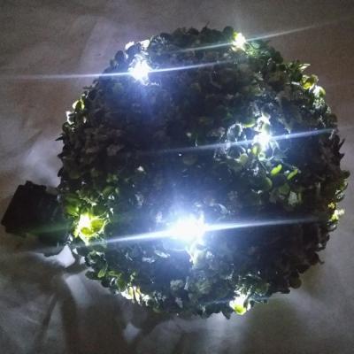 China Garden Deocration Wholesale Price Artificial Grass Ball Boxwood Topiary Ball With Led Lights for sale