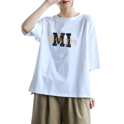 China Anti-Wrinkle Summer White Loose Graphic Girl Cheap Printed Heavy T Shirt For Women for sale