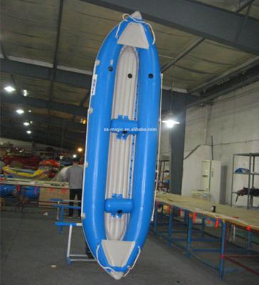 China Outdoor Events 3.1 - 4m 2 Paddlers Self Bailing Inflatable Floor Kayak for sale