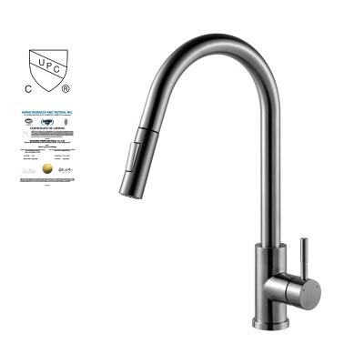 China Metered Faucets Single Handle High Arc Pull Out Kitchen Faucet, cUPC Stainless Steel Kitchen Sink Faucets With Pull Down Sprayer for sale