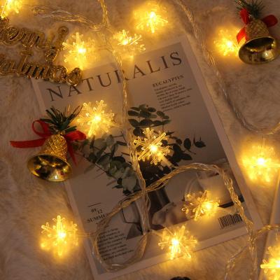 China Custom Christmas Lights Battery Operated Decorative Christmas Tree Lights Snowflake Led String Light for sale