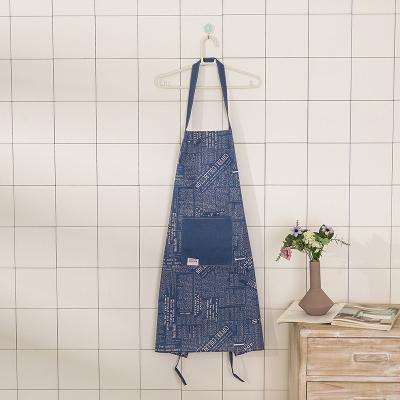 China New Design Durable Text Printing Sleeveless Fine Canvas Aprons For Kitchen Cooking for sale