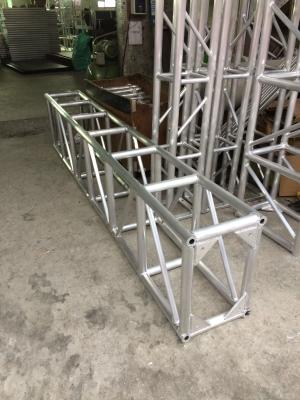 China 290mm Aluminum Stage Truss , Customized Aluminum Frame Event Spigot Truss for sale