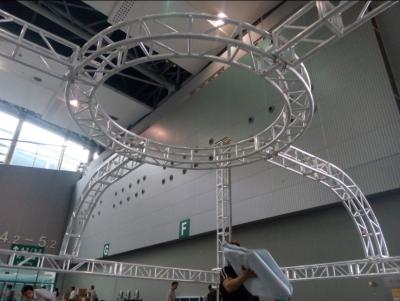 China Fardo circular da iluminação do parafuso de alumínio para a exposição na parte superior do fardo à venda