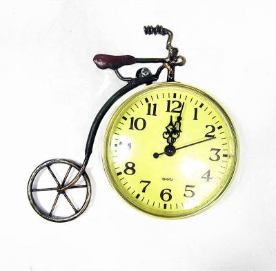 China Home Interior Wall Decoration Hanging Clock With Metal Vintage Bicycle Shape Wall Decor for sale