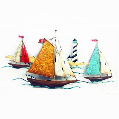 China Coastal UPGRADE Antique Home Decorations Metal Wall Hanging Boats Sailing Sailboats Art Ornament for sale